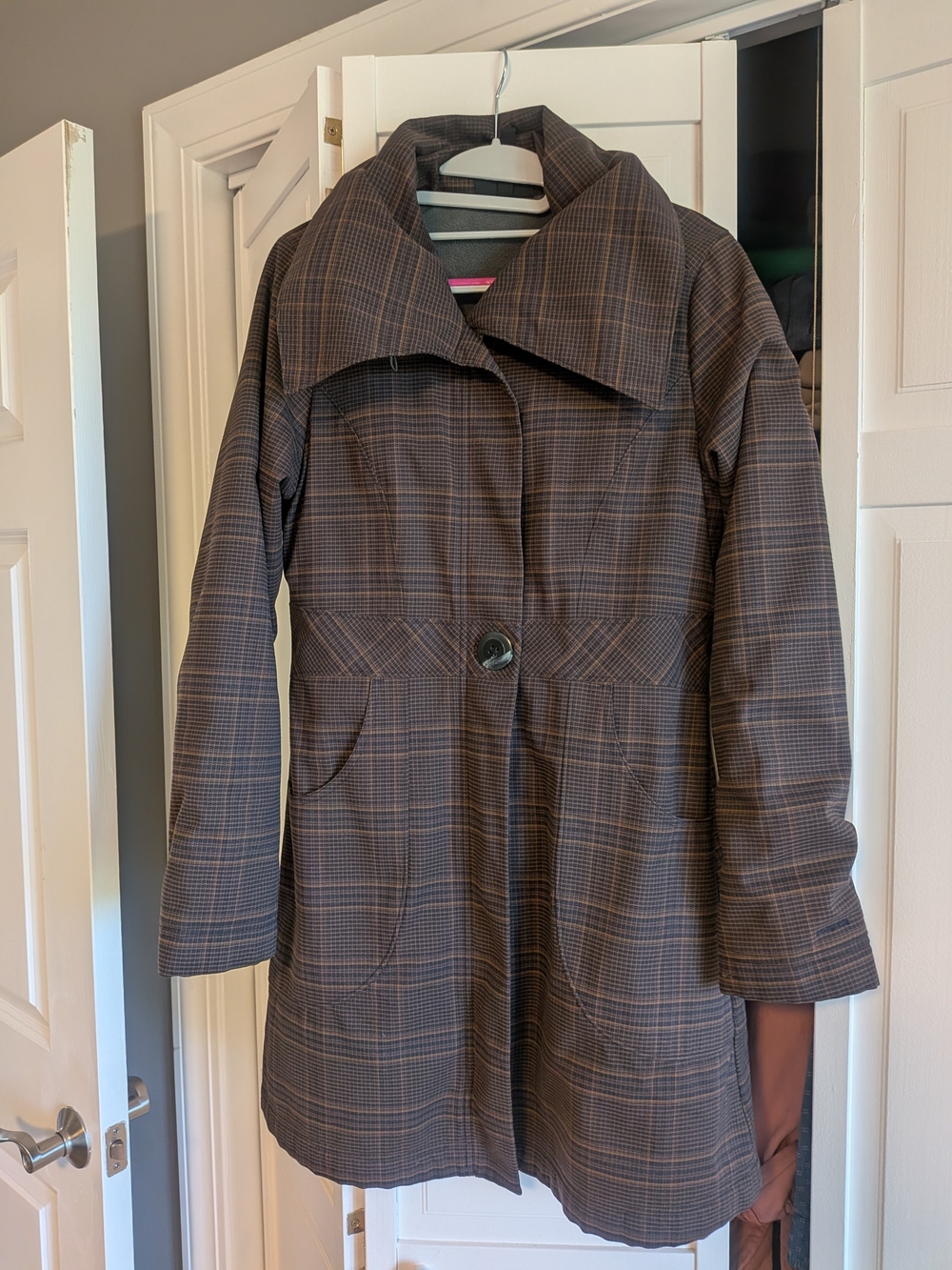 Patagonia Brown Plaid Trench Coat
